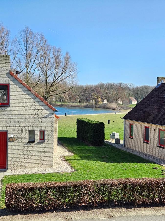 7 Person House With Garden, Firepit, Swimming Lake, Hammock, Child Friendly, In- And Outside Playground, Slide, And Great Coffee Ewijk エクステリア 写真