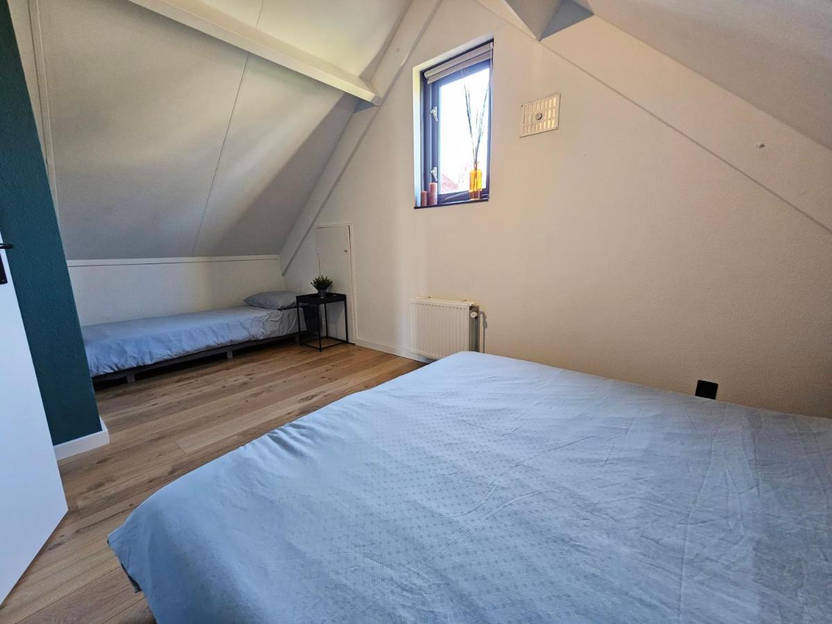 7 Person House With Garden, Firepit, Swimming Lake, Hammock, Child Friendly, In- And Outside Playground, Slide, And Great Coffee Ewijk エクステリア 写真